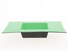 PLATEAU AVEC REBORDS VERT PAST